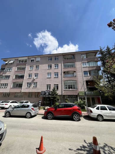 Ankara Çankaya 110 M2 3+1 Mesken