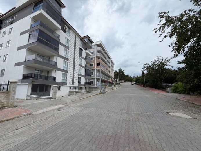 Denizli Acıpayam 116 M2 3+1 Apartman Dairesi — foto 3