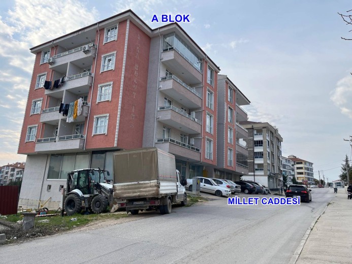Bursa İnegöl 125.00 M2 3+1 Apartman Dairesi — foto 3