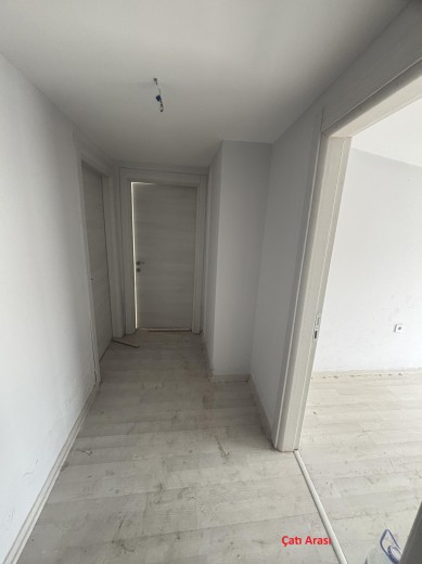 İzmir Çiğli Satılık 87m2 3+1 Apartman Dairesi — foto 12