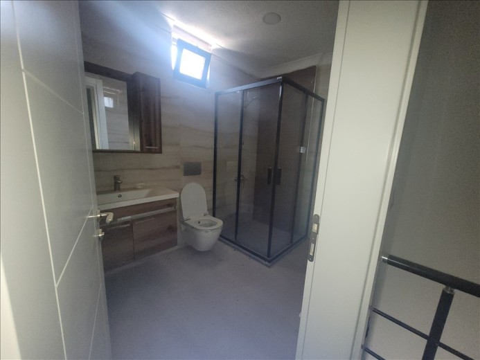Balıkesir Burhaniye 109 M2 Dubleks 3+1 — foto 15