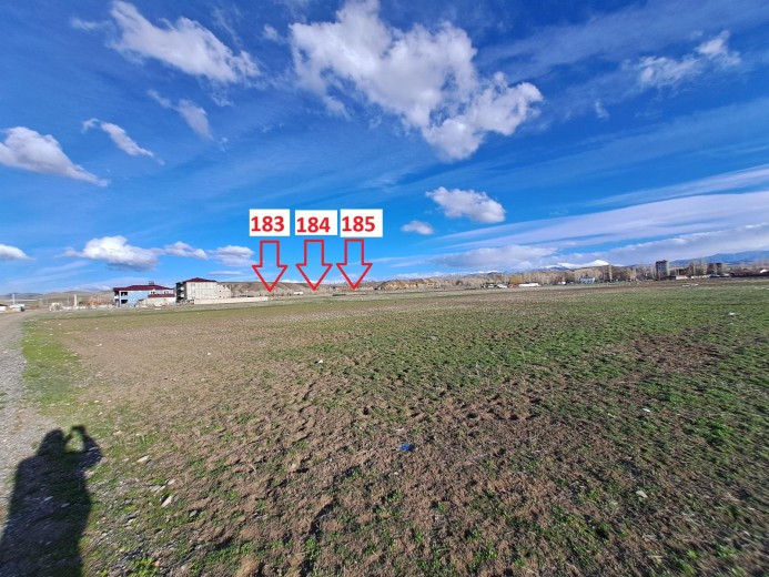 Erzurum Horasan 499,68 M2 + Muhtelif Arsa — foto 2