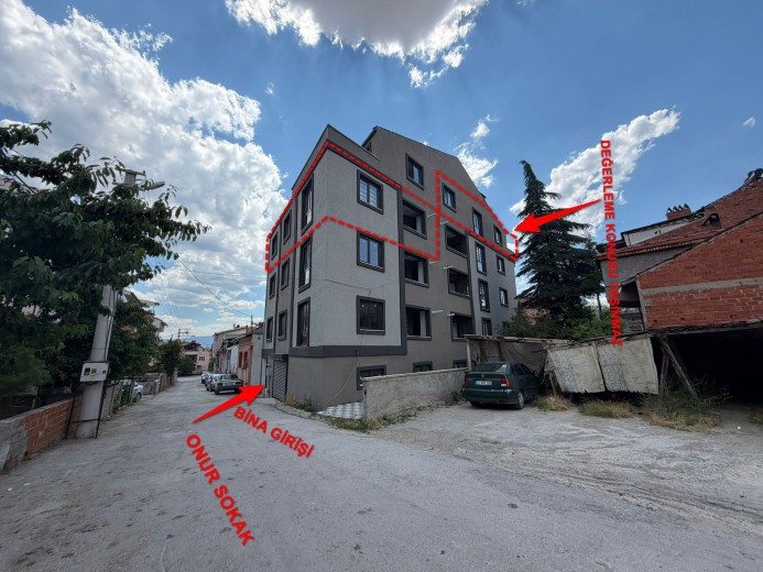 Kütahya Tavşanlı 160.00 M2 4+1 Apartman Dairesi — foto 4