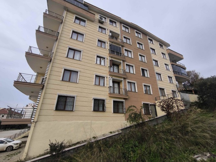 Yalova Armutlu 160 M2 3+1 Apartman Dairesi — foto 4
