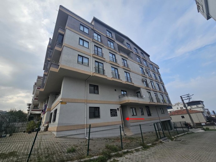 Yalova Çınarcık 145.00 M2 3+1 Apartman Dairesi — foto 2