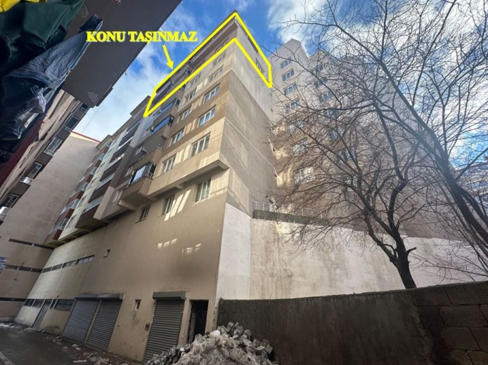 Bitlis Tatvan 213.00 M2 5+1 Apartman Dairesi — foto 4