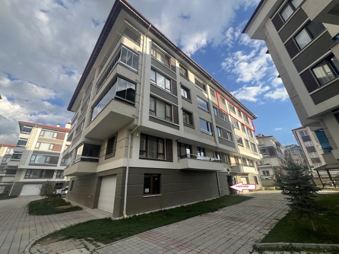 Kütahya Merkez 127.00 M2 3+1 Apartman Dairesi