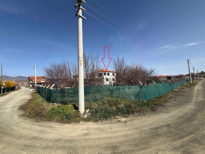 Uşak Merkez 1991m2 Muhtelif Arsa — foto 4