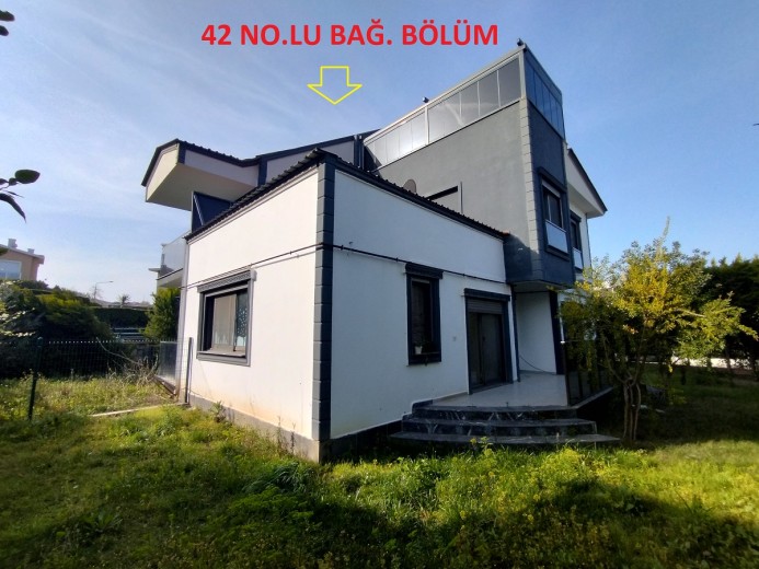 İzmir Güzelbahçe 202m2 + 48m2 Teraslı 4+1 Villa — foto 2