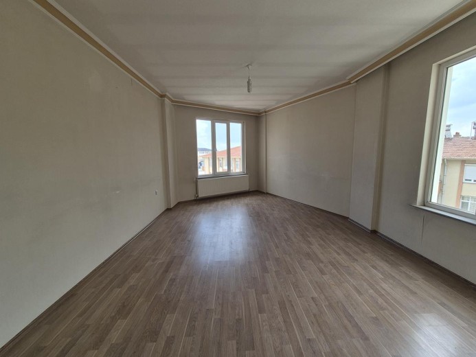 Konya Cihanbeyli 125 M2 3+1 Mesken — foto 13