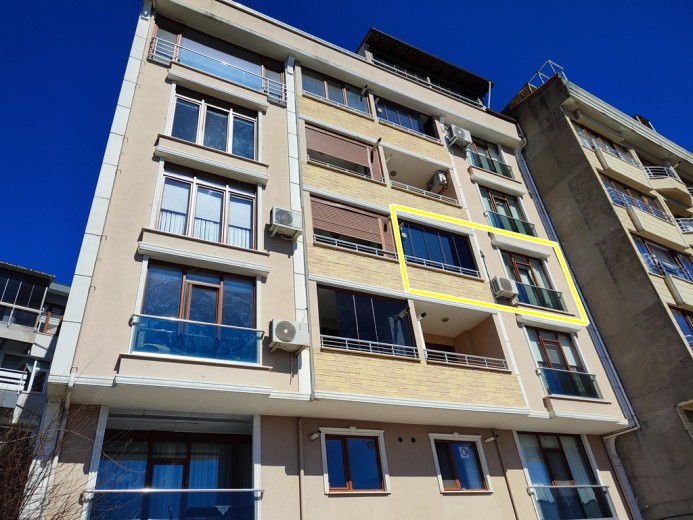 Kocaeli Darıca 135.00 M2 3+1 Apartman Dairesi