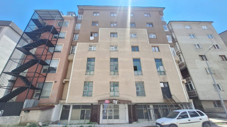 Erzurum Yakutiye 155 M2 3+1 Mesken — foto 4