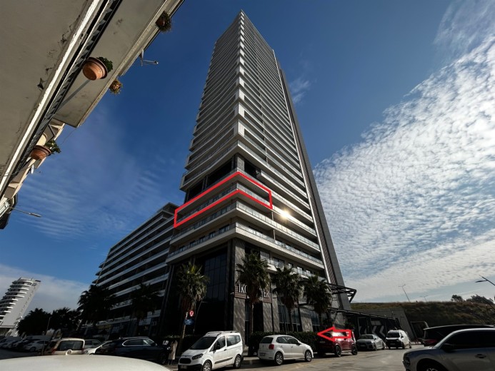 İzmir Bornova 176.00 M2 4+1 Apartman Dairesi