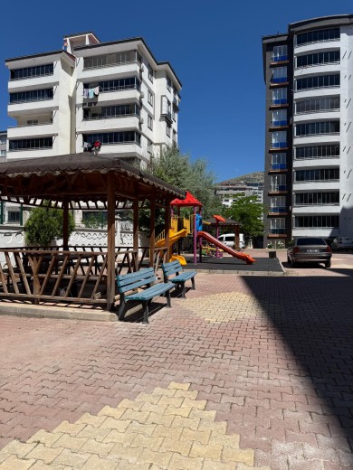 Kahramanmaraş Onikişubat 125.00 M2 3+1 Apartman Dairesi — foto 3