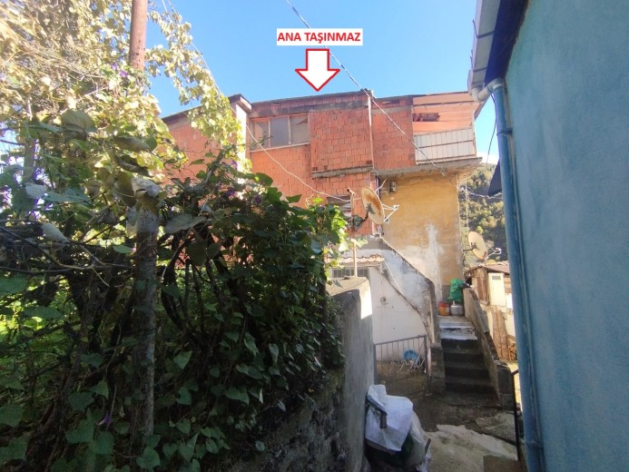 Artvin Murgul 93.00 M2 1+1 Apartman Dairesi — foto 5