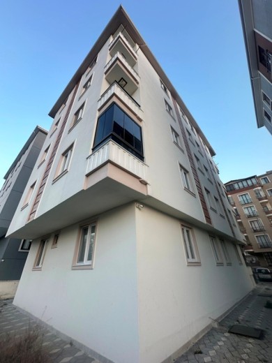 Çorum Merkez 161.00 M2 4+1 Apartman Dairesi — foto 3