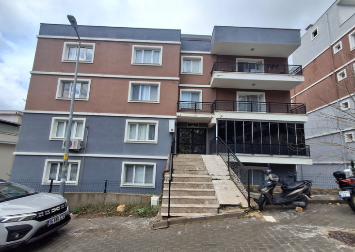 İzmir Menemen 99 M2 2+1 Apartman Dairesi — foto 3