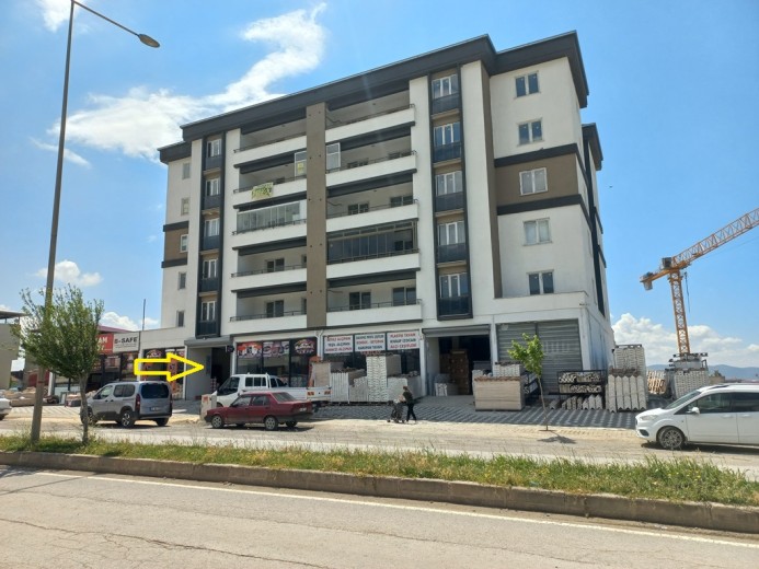 Kahramanmaraş Dulkadiroğlu 389.00 M2 1 Dükkan & Mağaza — foto 4