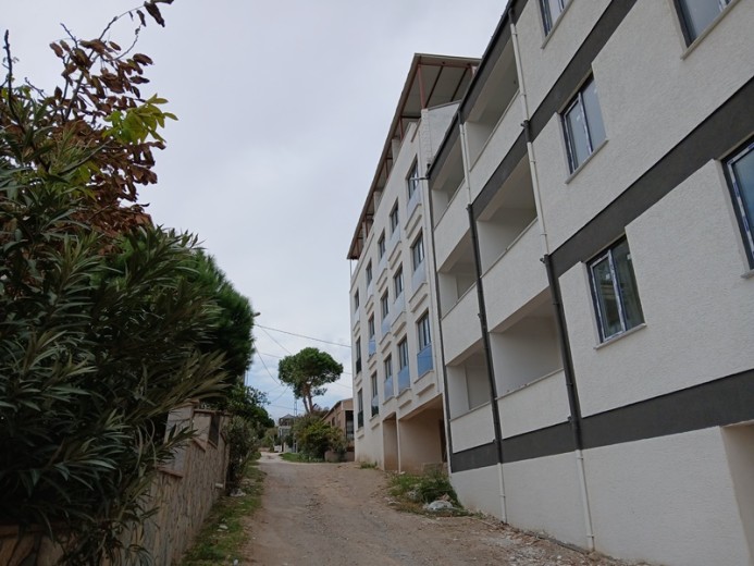Balıkesir Erdek 39.00 M2 1+1 Apartman Dairesi — foto 3