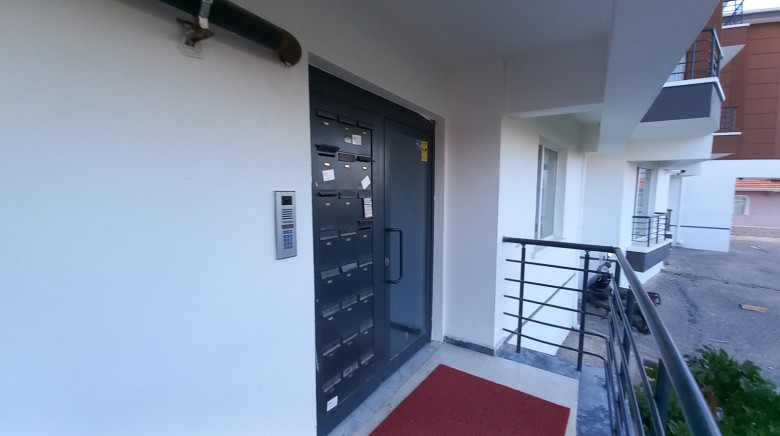 Ankara Çubuk 45 M2 1+1 Apartman Dairesi — foto 4