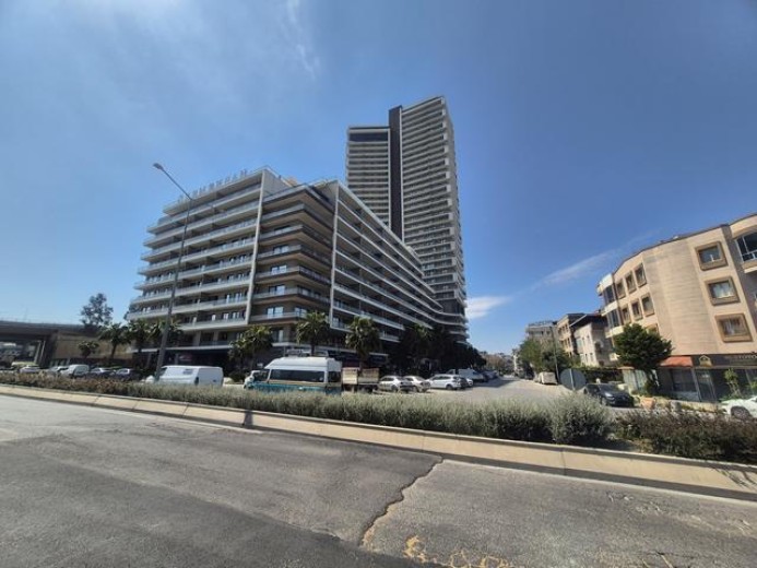 İzmir Bornova 66.00 M2 1+1  Residence — foto 2