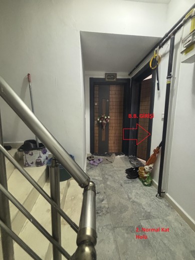 İzmir Çiğli Satılık 87m2 3+1 Apartman Dairesi — foto 7