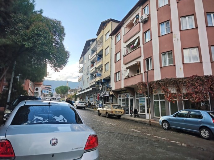 Aydın Karacasu 97.00 M2 2+1 Apartman Dairesi — foto 4
