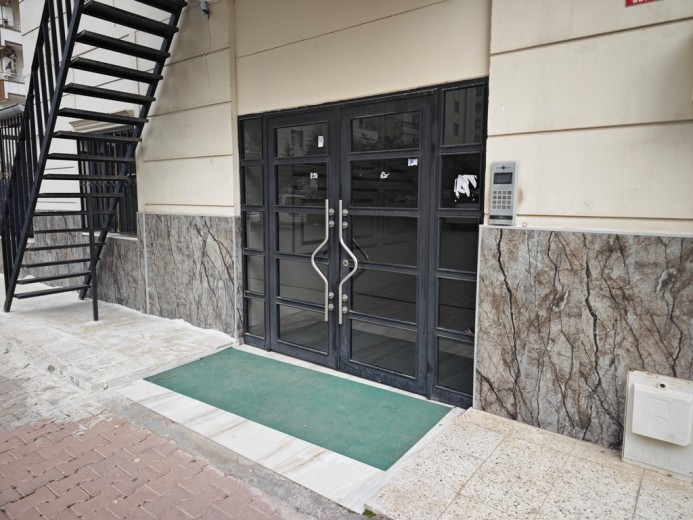 Şanlıurfa Karaköprü 153.00 M2 2+1 Apartman Dairesi — foto 7