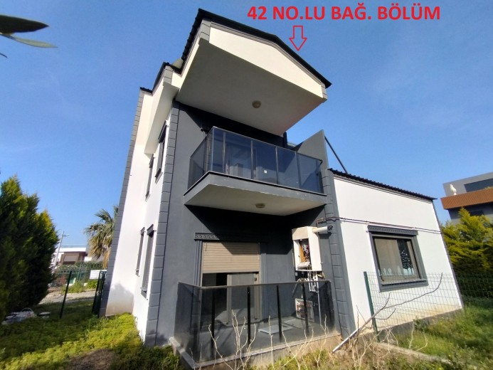 İzmir Güzelbahçe 202m2 + 48m2 Teraslı 4+1 Villa — foto 8