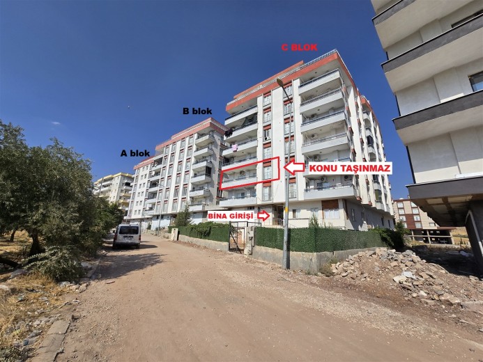 Mardin Derik 145.00 M2 3+1 Apartman Dairesi — foto 2