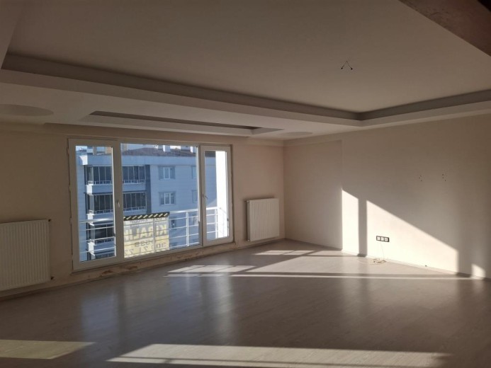 Samsun İlkadım 143 M2 3+1 Apartman Dairesi — foto 3