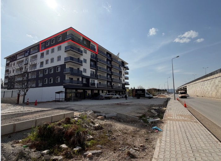 Kırıkkale Yahşihan 168 M2 4+1 Apartman Dairesi