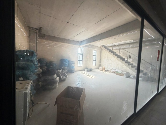 Ankara Yenimahalle 130.00 M2 + Dükkan & Mağaza — foto 2