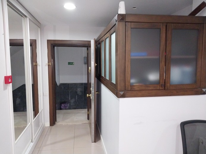 İstanbul Esenyurt 224 M2 3+1 Ofis — foto 6