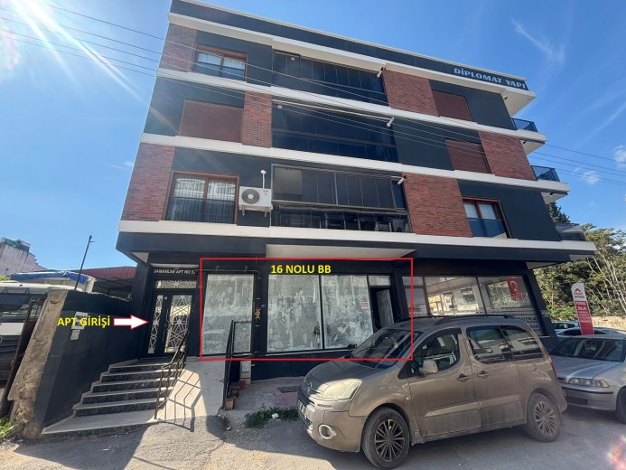 İzmir Torbalı 78 M2  Dükkan