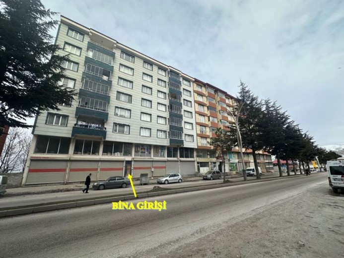 Bitlis Tatvan 213.00 M2 5+1 Apartman Dairesi