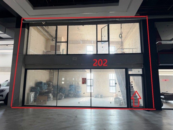 Ankara Yenimahalle 130.00 M2 + Dükkan & Mağaza — foto 3