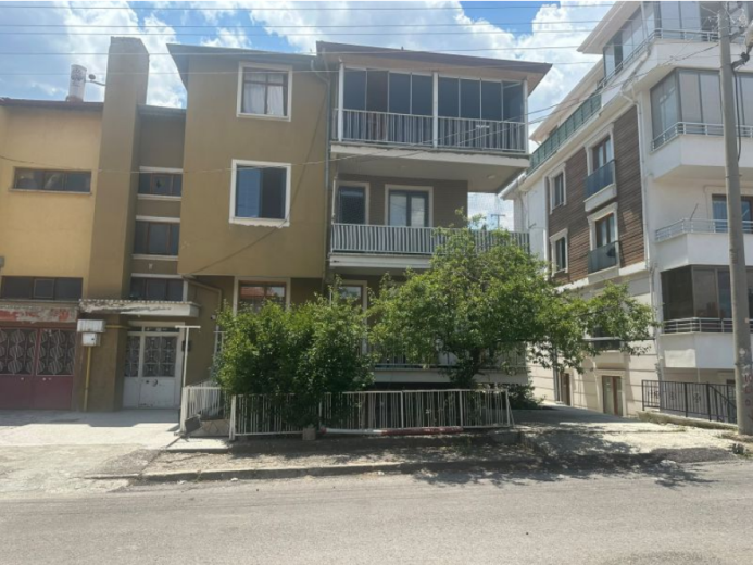 Isparta Merkez 105 M2 3+1 Apartman Dairesi — foto 2