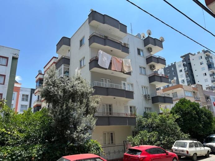 Mersin Akdeniz 127 M2 3+1 Apartman Dairesi — foto 2