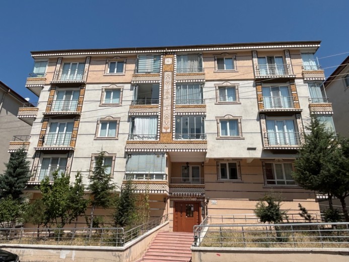 Ankara Keçiören 132 M2 3 + 1 Apartman Dairesi
