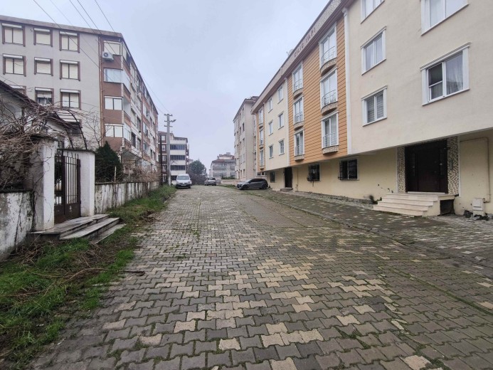 Yalova Çınarcık 76.00 M2 2+1 Apartman Dairesi — foto 5