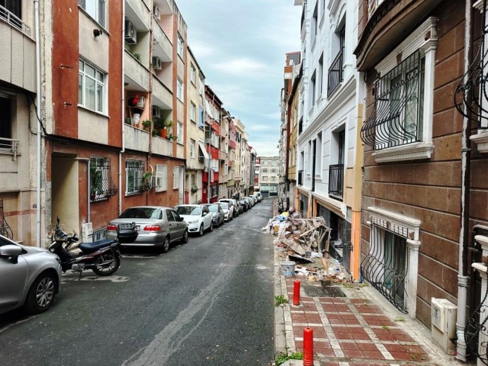 İstanbul Bayrampaşa 146.00 M2 4+1 Apartman Dairesi