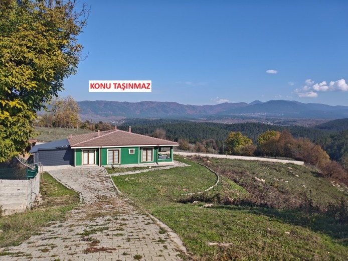 Bolu Mengen 3527.75 M2 Arsa + 356 M2 Müstakil Ev