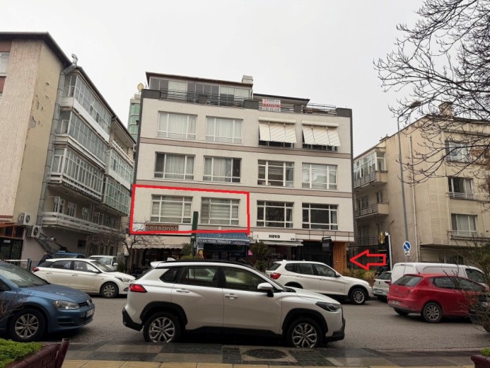 Ankara Çankaya 125.00 M2 3+1 Apartman Dairesi — foto 3