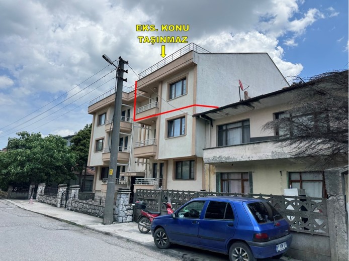 Düzce Merkez 159.00 M2 5+1 Apartman Dairesi