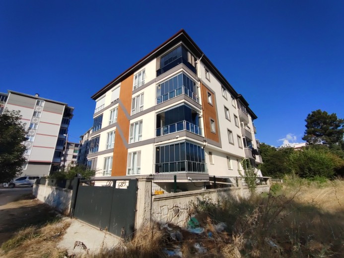 Amasya Suluova 121.00 M2 3+1 Apartman Dairesi — foto 4
