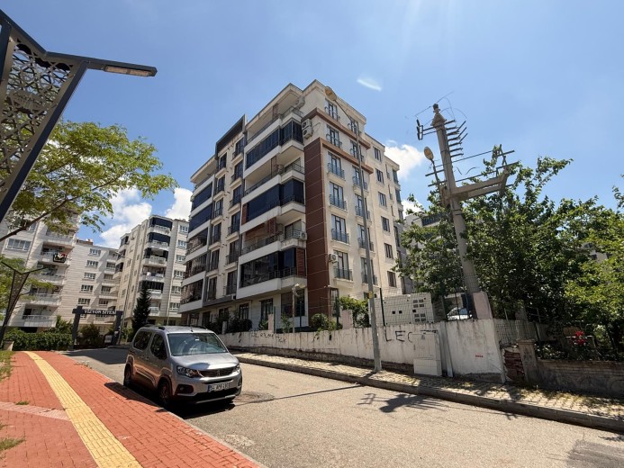 Batman Merkez Satılık 205 M2 3+1 Mesken