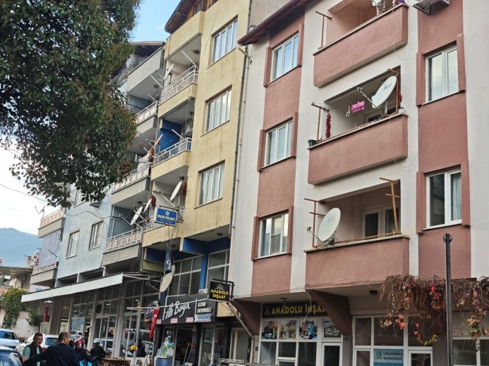 Aydın Karacasu 97.00 M2 2+1 Apartman Dairesi — foto 5