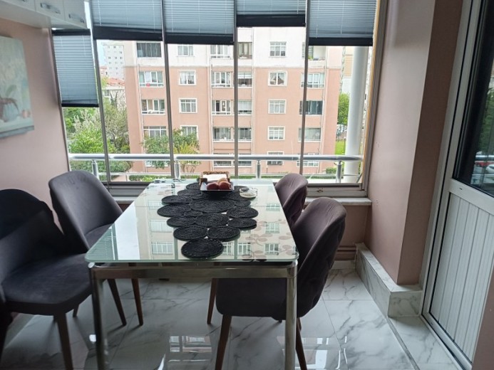 İstanbul Beylikdüzü 108 M2 3+1 Apartman Dairesi — foto 4