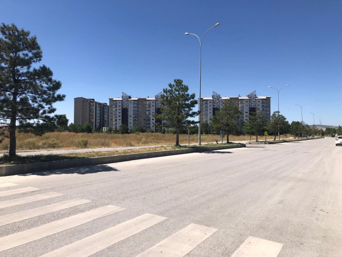 Kütahya Merkez 285 M2 6+2 Apartman Dairesi — foto 5